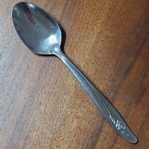 Oneida Roseanne Stainless Steel Oval Soup Spoon 6.5” tablespoon